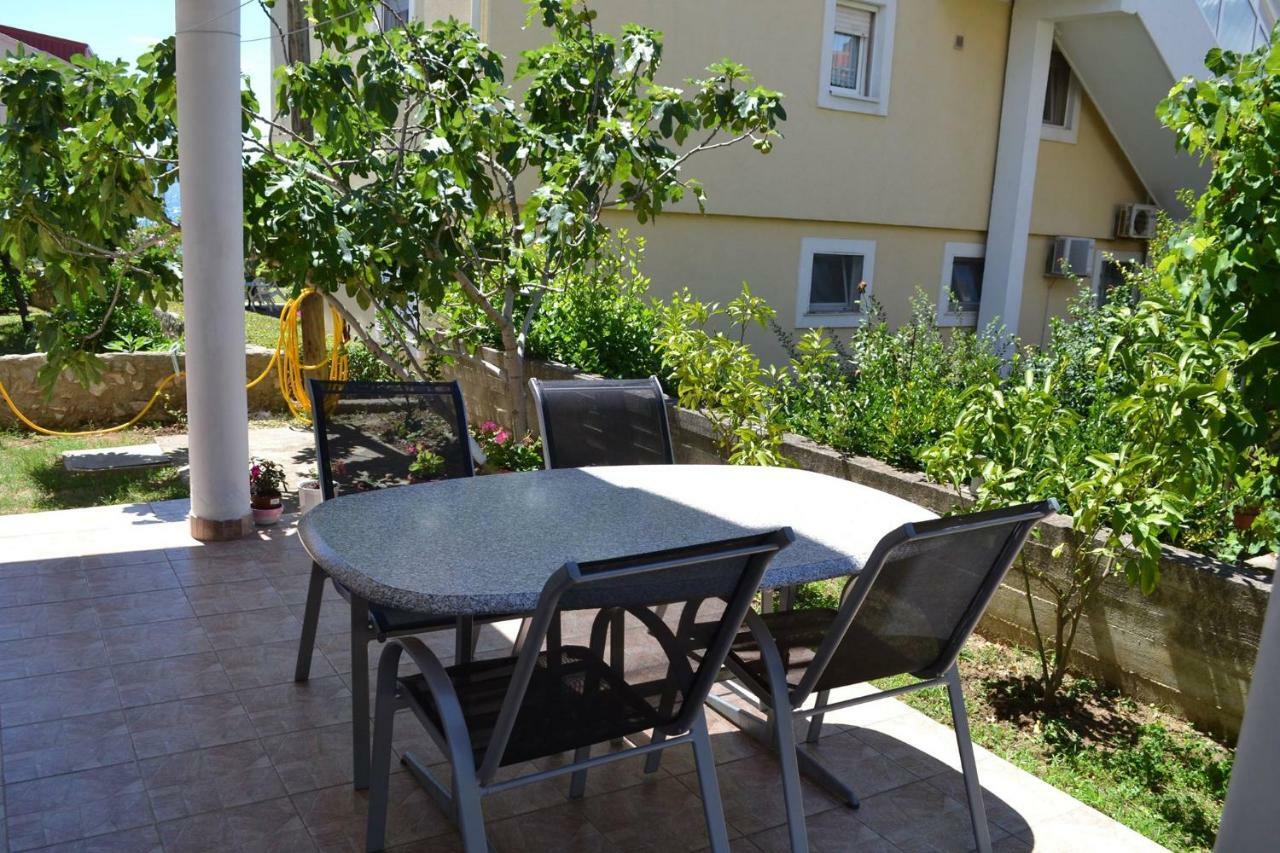 Apartments Zara Kültér fotó